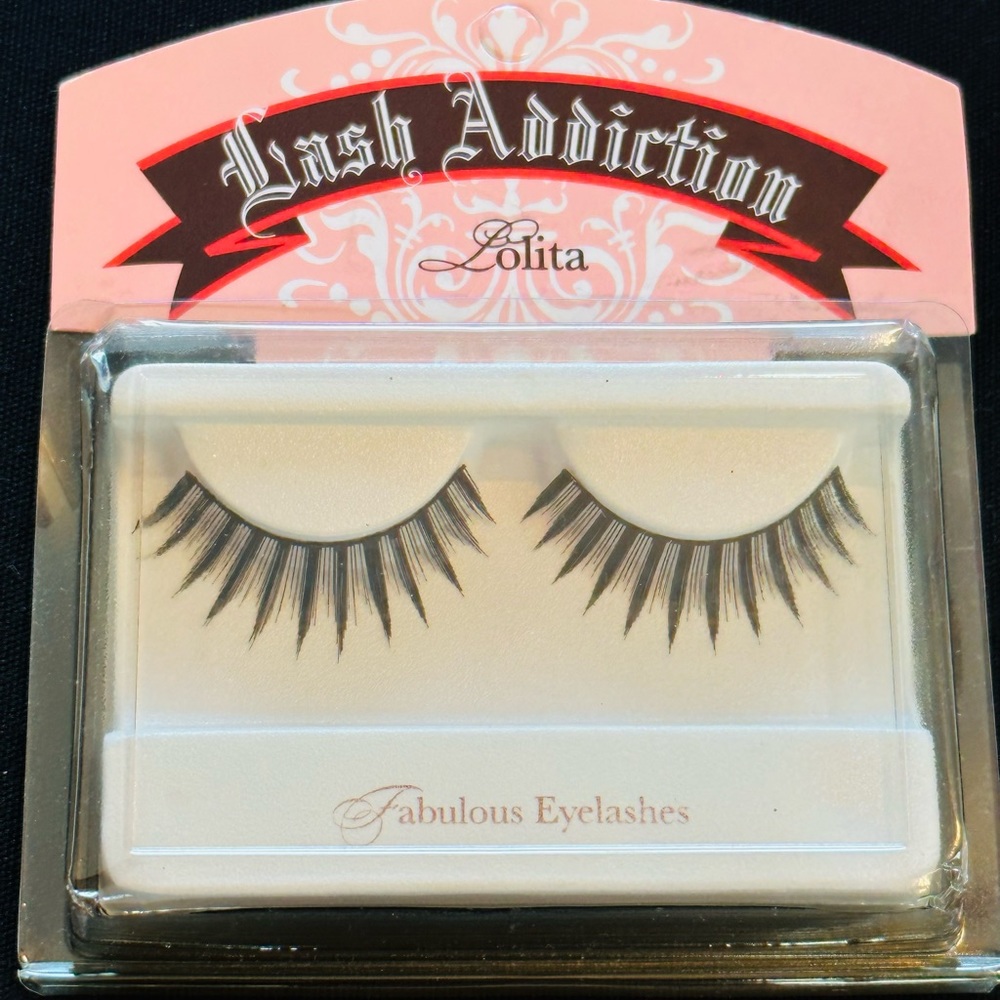 Lash Addiction Lolita